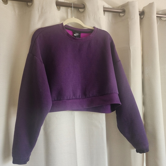 Nike Purple Oversized Cropped Hoodie - Picture 1 of 4